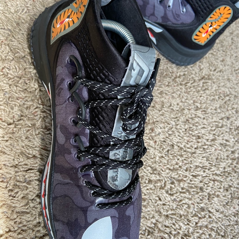 😎😎SOLD😎😎Adidas DAME 4 BAPE Black Camo - Picture 9 of 16